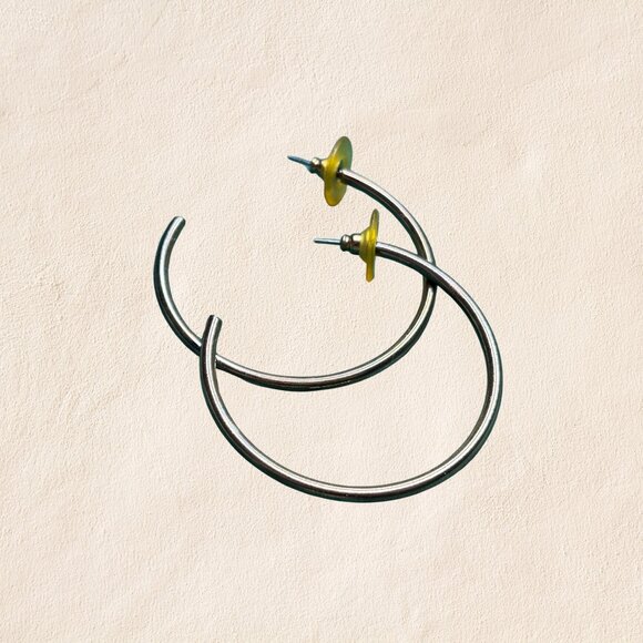 Vintage Metal Hoop Earrings - Picture 1 of 3
